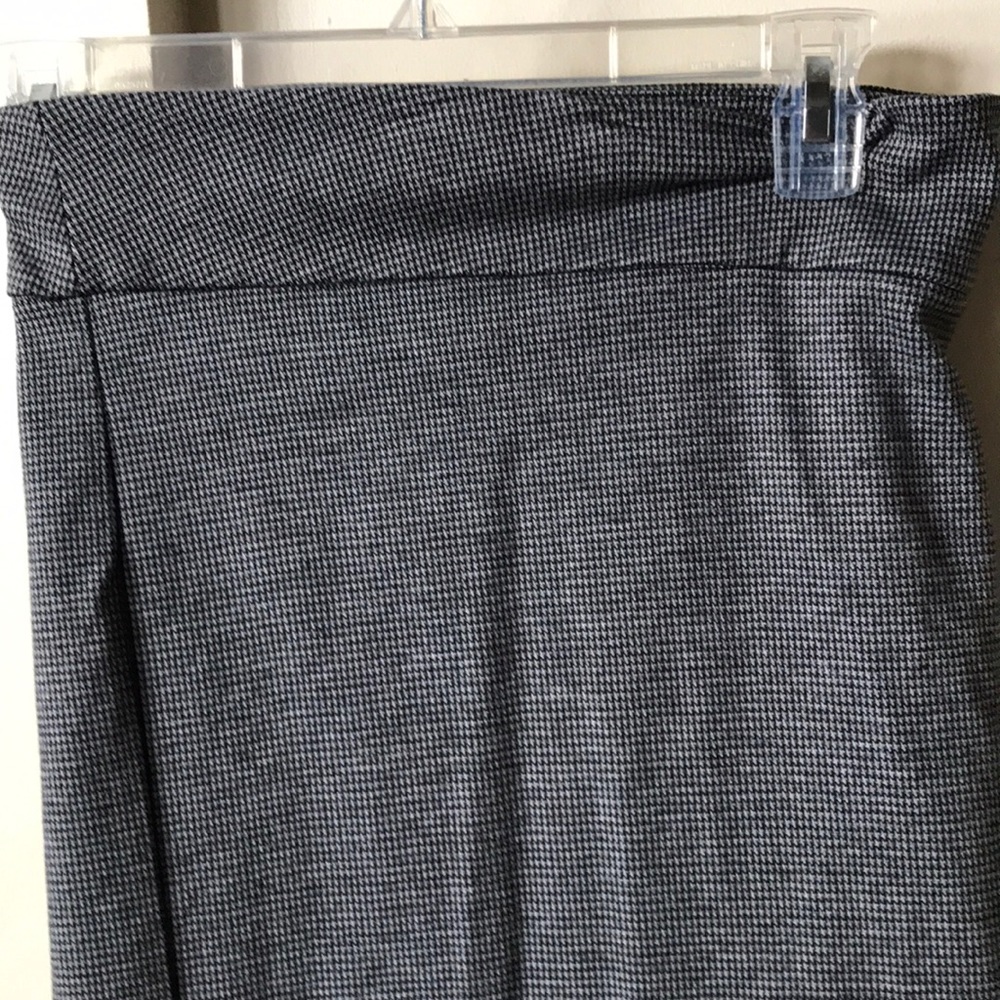 Black and grey pencil skirt